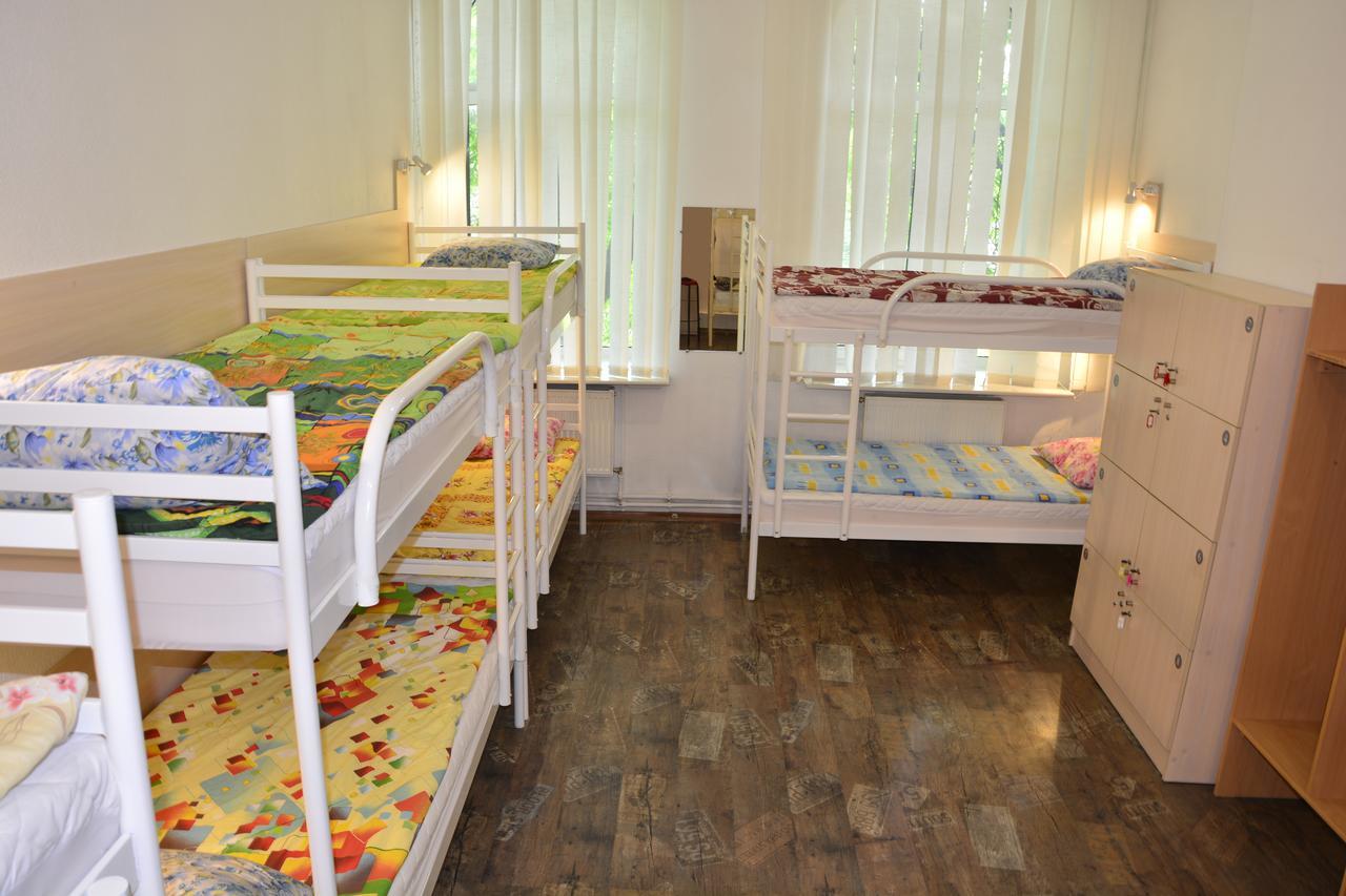 Vishnya Hostel 드네프로페트로프스크 외부 사진