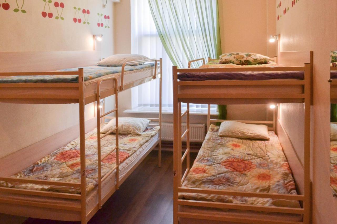 Vishnya Hostel 드네프로페트로프스크 외부 사진