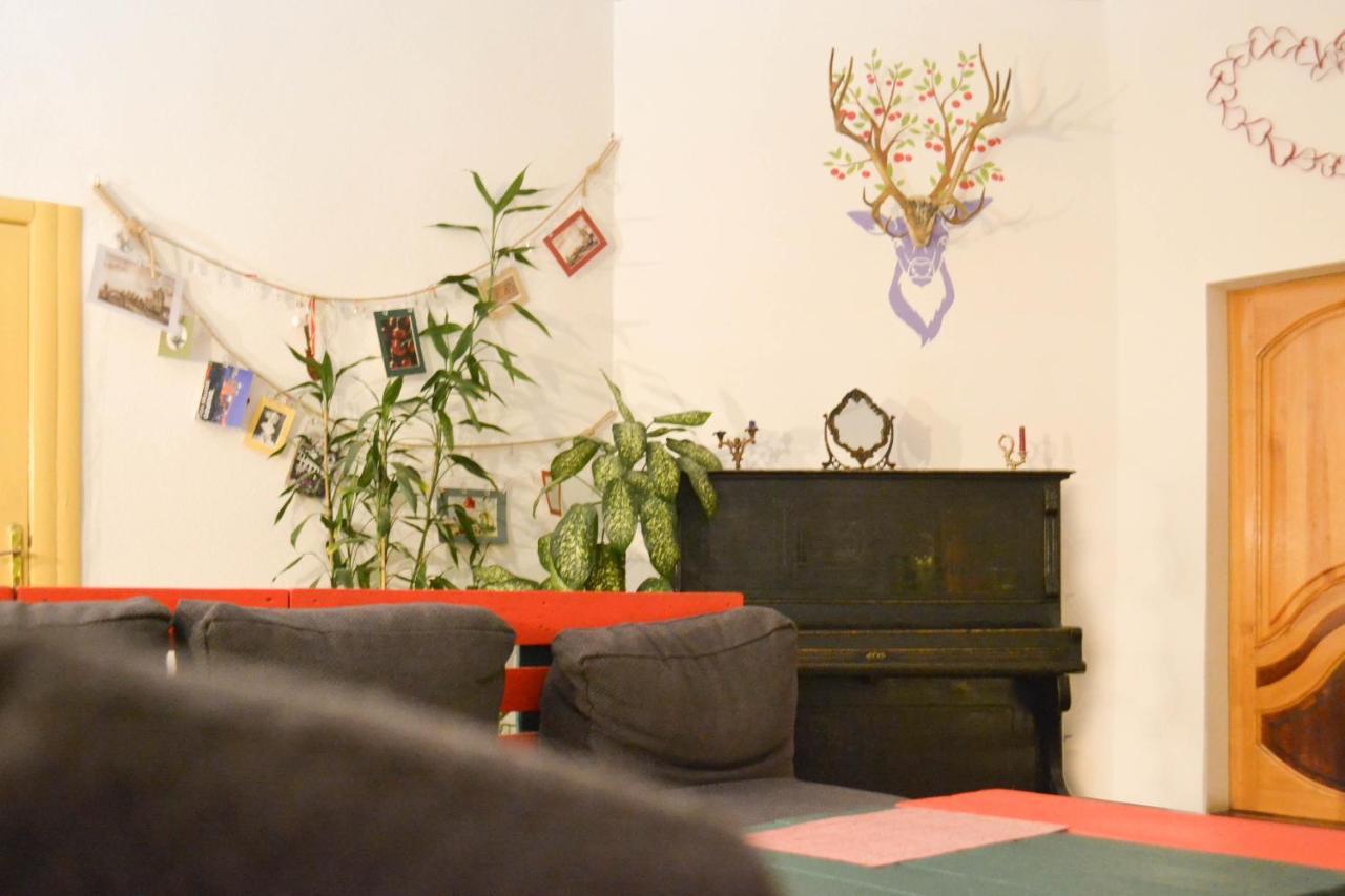 Vishnya Hostel 드네프로페트로프스크 외부 사진