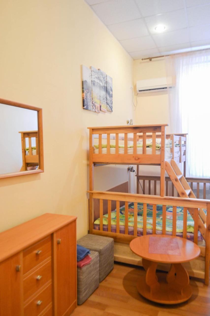 Vishnya Hostel 드네프로페트로프스크 외부 사진